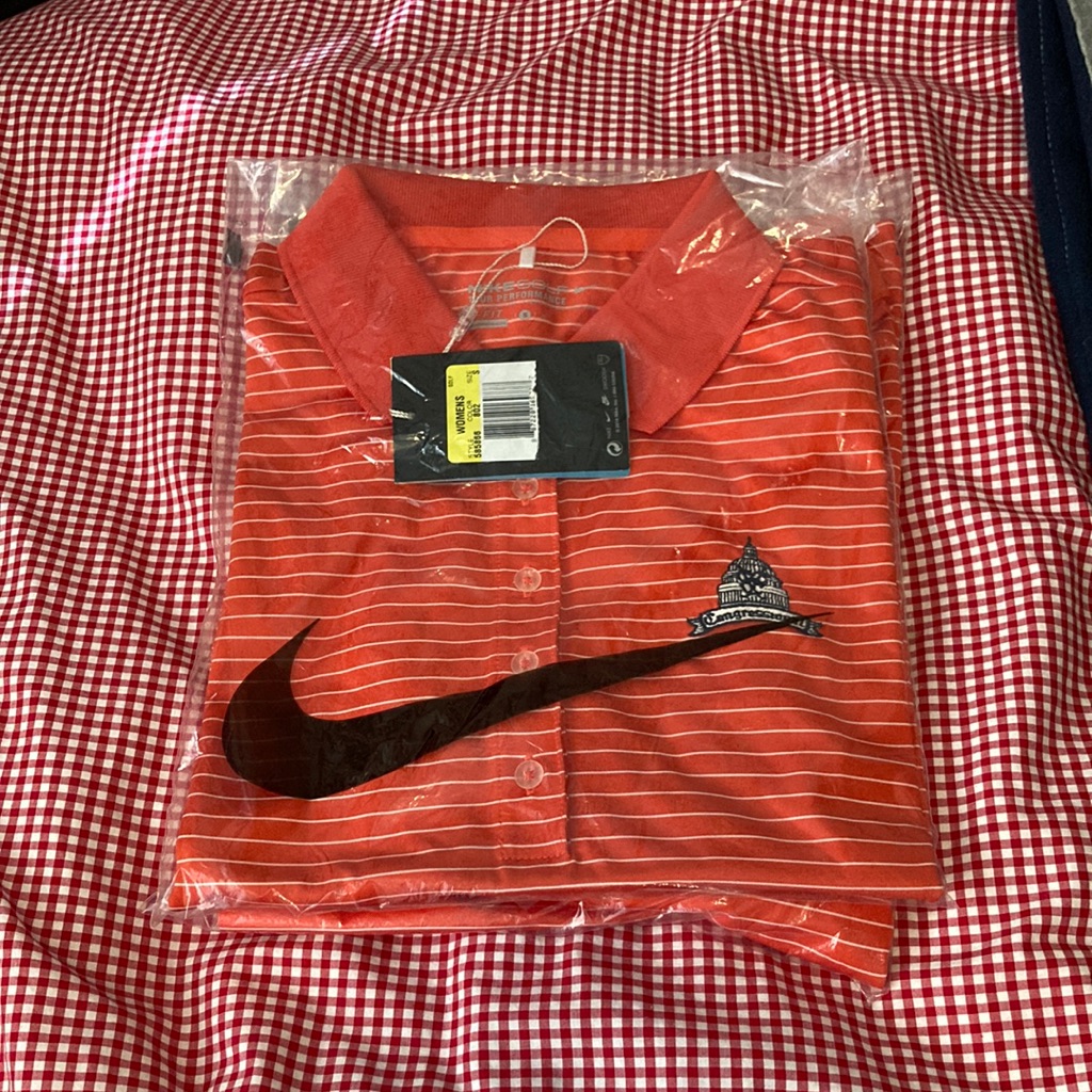 Womens Nike Congressional Country Club Golf Polo Brand New